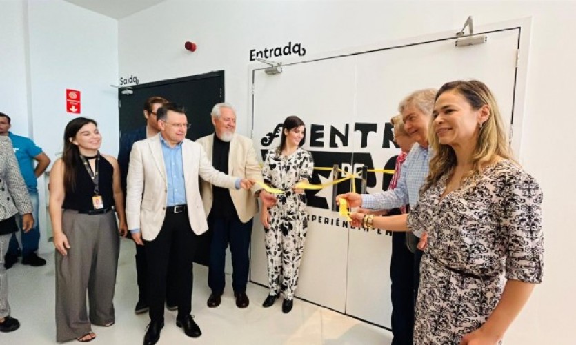 Lotep prestigia abertura da exposição “Dentro do Verso: Uma Experiência em Cordel” no MAC
