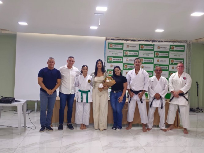 Com apoio da Lotep, projeto "Jovens Campeões" celebra 3 anos com 100% de aprovação em exame de faixa no karatê
