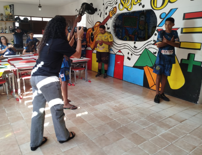 Equipe de Comunicação da Lotep realiza ensaio fotográfico solidário no Projeto Na Contramão do Mundo